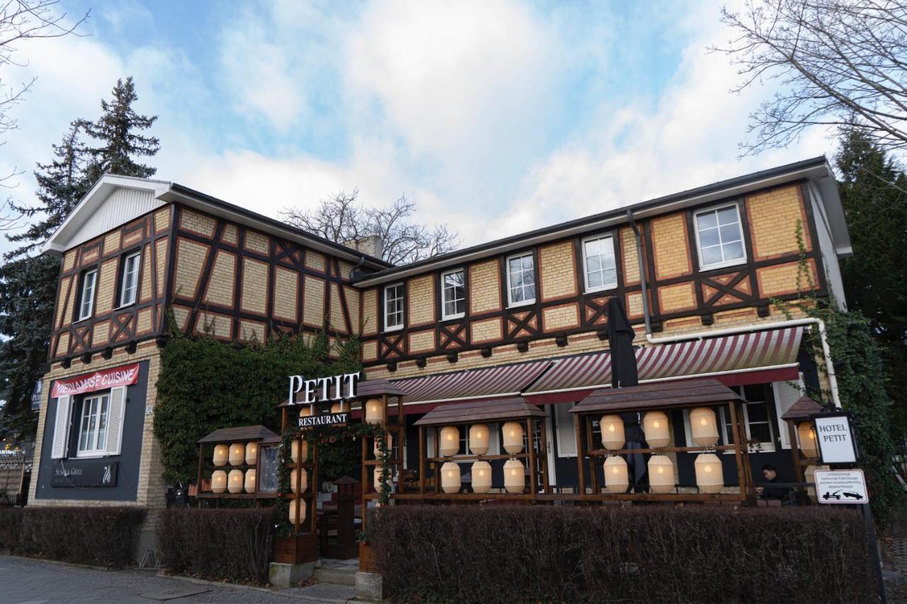 Hotel Petit Wannsee Berlin Dış mekan fotoğraf